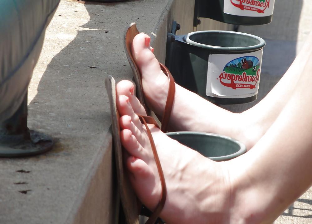 25P Candid feet at the ballpark