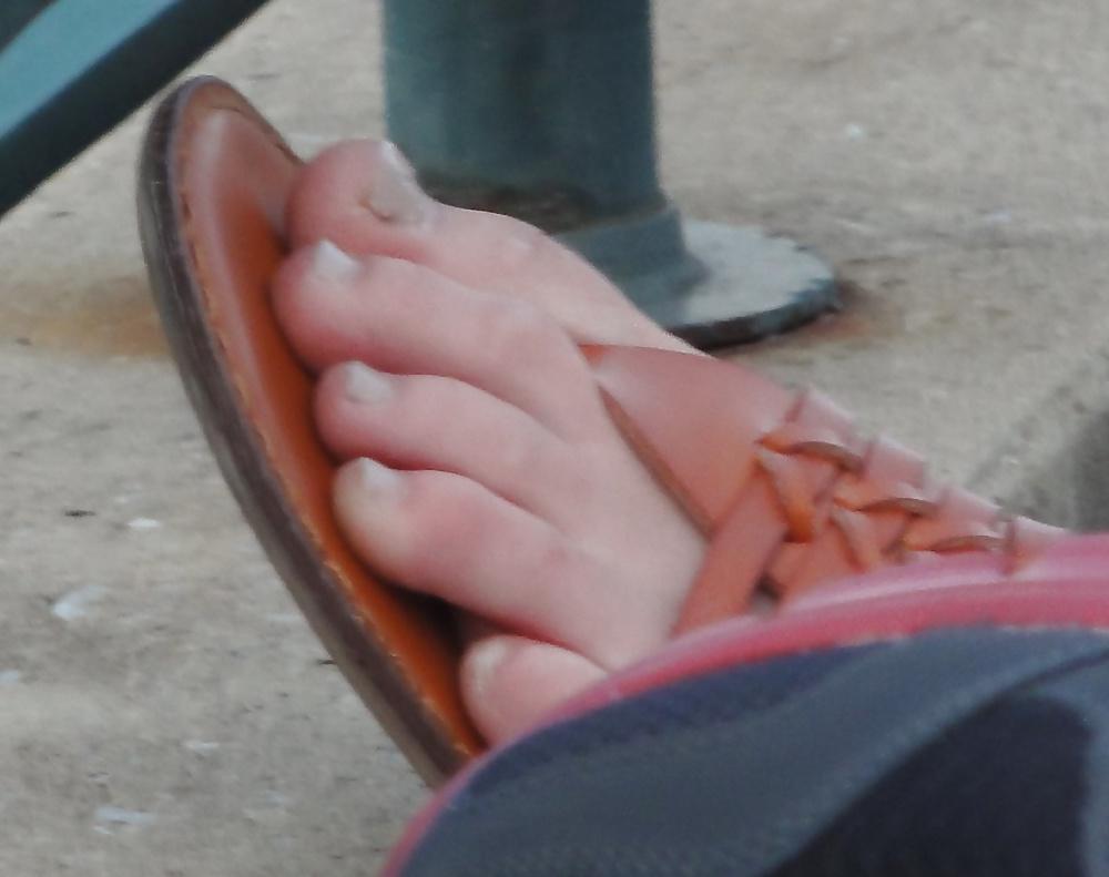 25P Candid feet at the ballpark