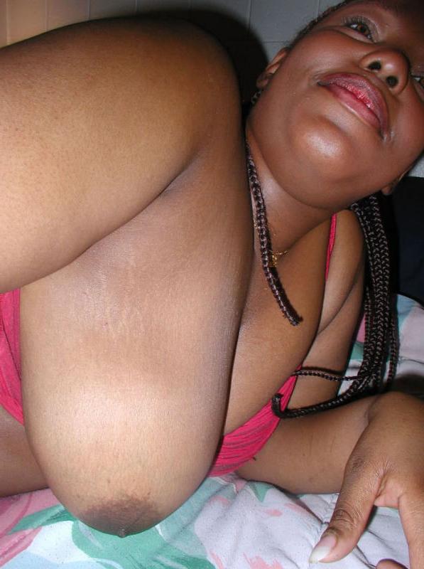 19P Chubby ebony fucked in fattie pussy