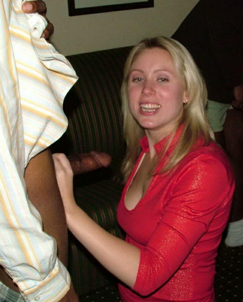 15P Interracial Teen Girlfriends taking black cock gallery 21