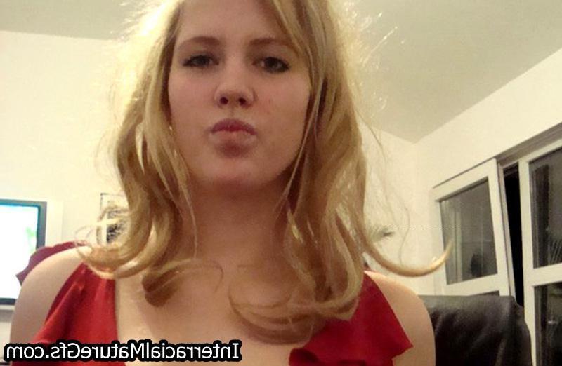 15P Interracial Mature Girlfriends taking black cock