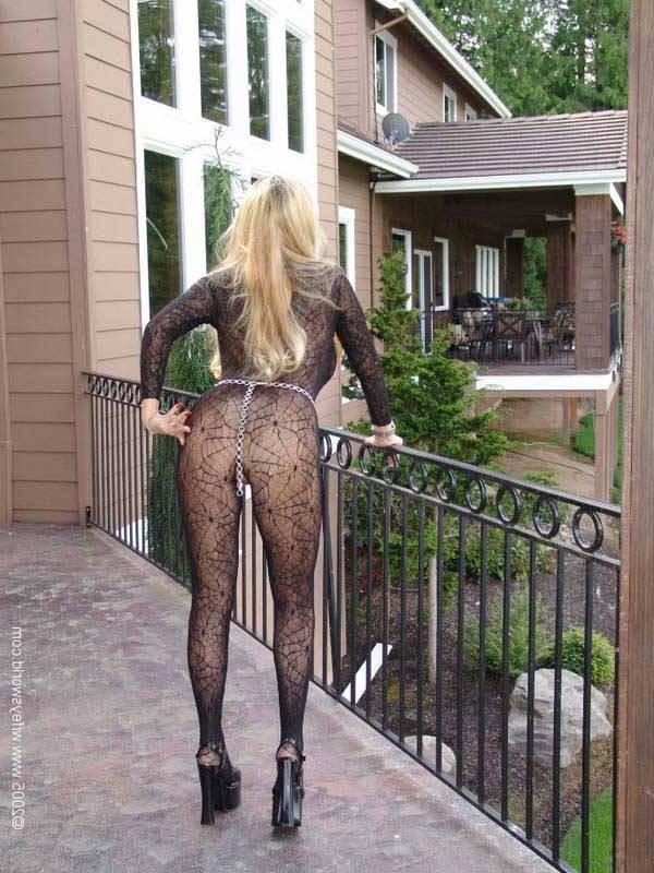 14P Wifey with huge juggs in black lace body suit