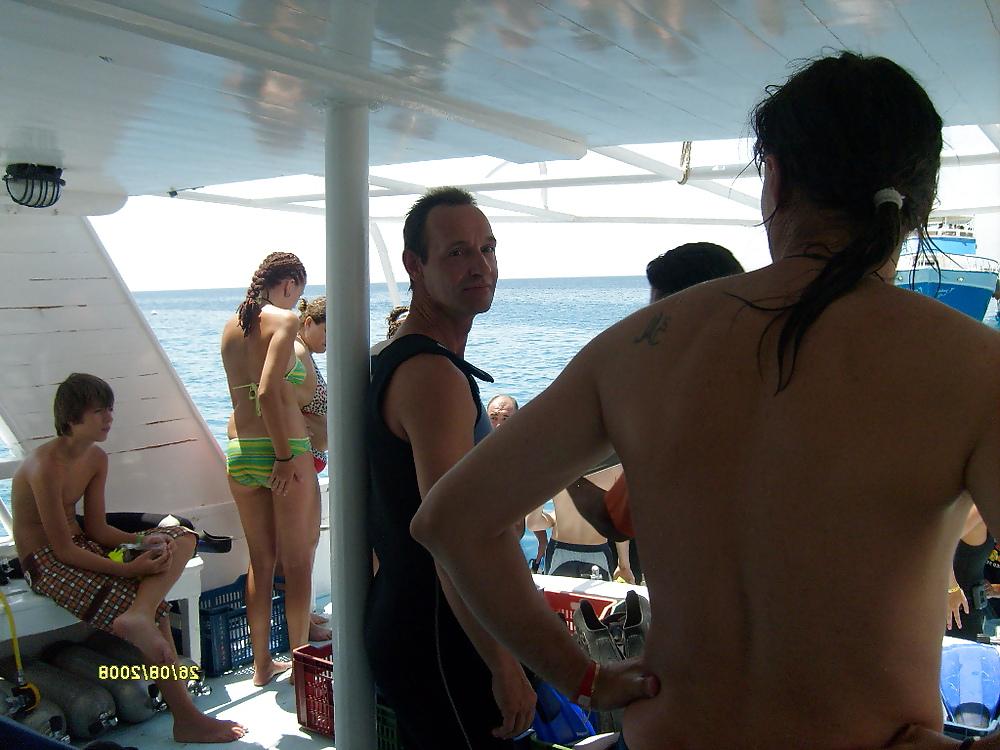13P Diving