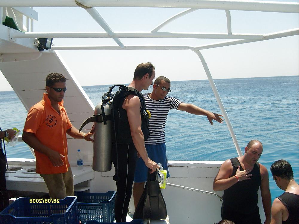 13P Diving