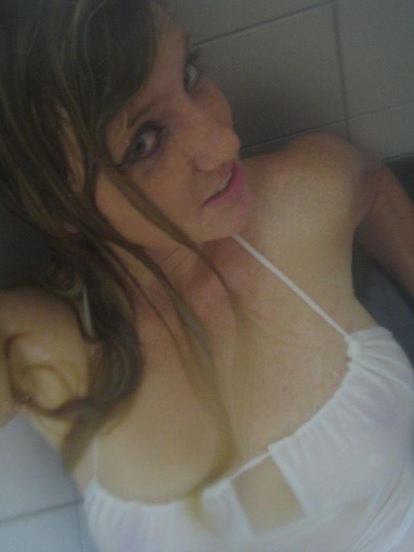 12P Wet Sexy and Mighty Busty