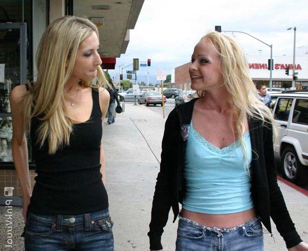 15P Cute blonde lesbians licking and toying each other pussy