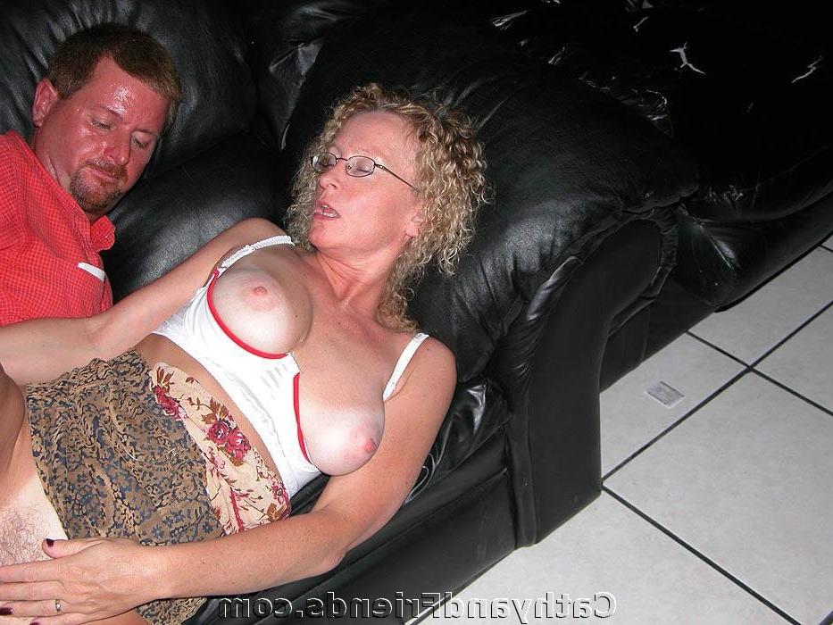 16P Nasty blonde has affair with horny neighbor