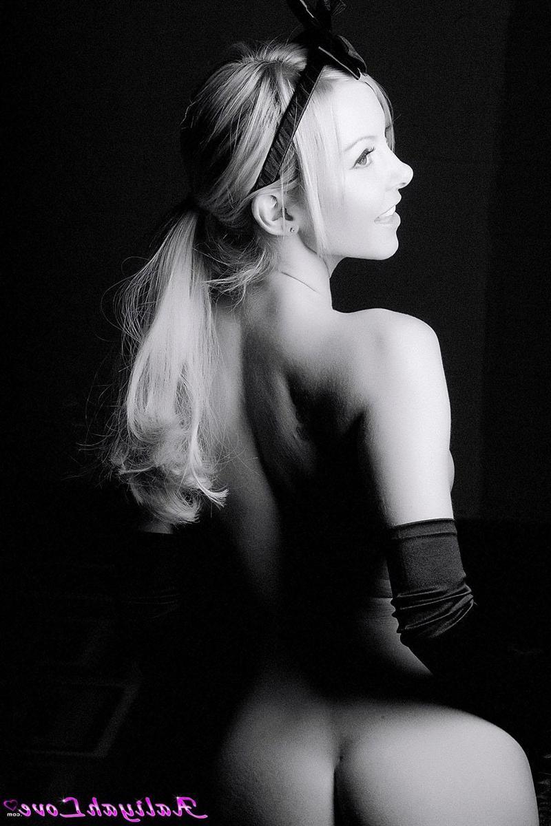 18P Aaliyah Love poses as a sexy black and white movie star