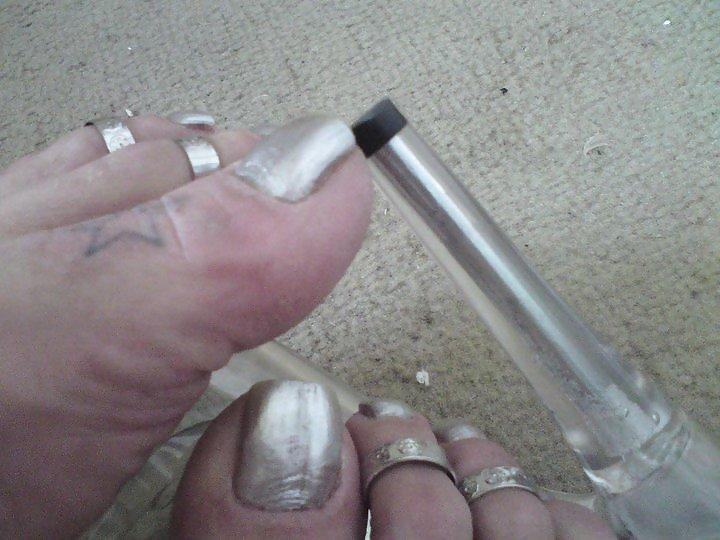 25P Feet feet