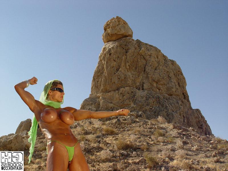 15P Goddess Heather Strikes Naked Poses in the California Desert