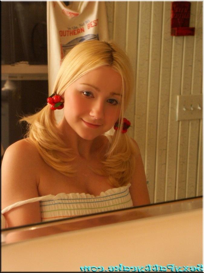 15P Pattycake pulls down panties and sits on toilet