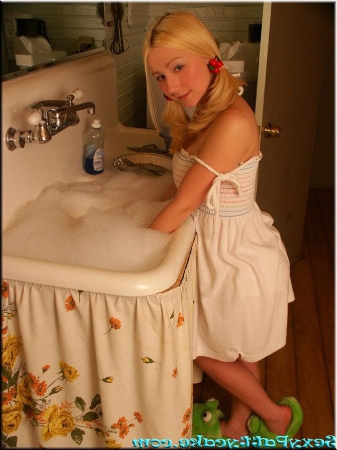 15P Pattycake pulls down panties and sits on toilet
