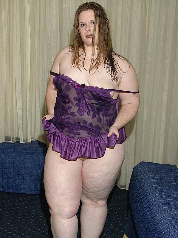 16P Young chubby amateur Melissa enjoying hard cock in her pussy