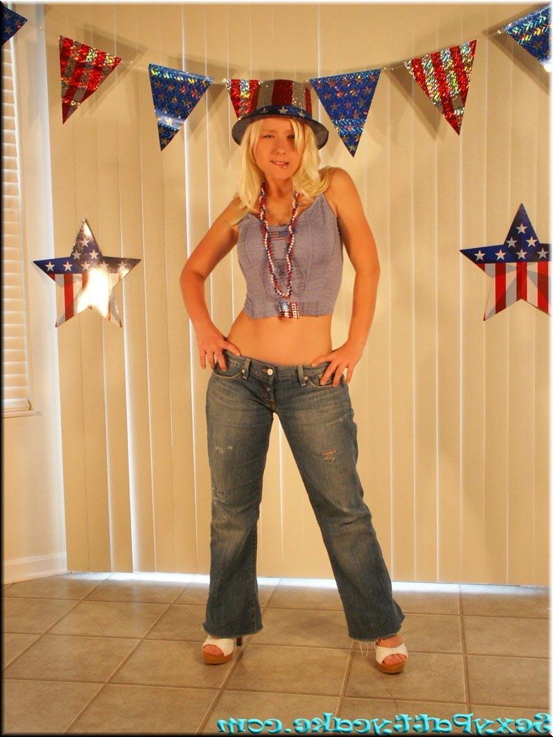 16P Patriotic blonde teen