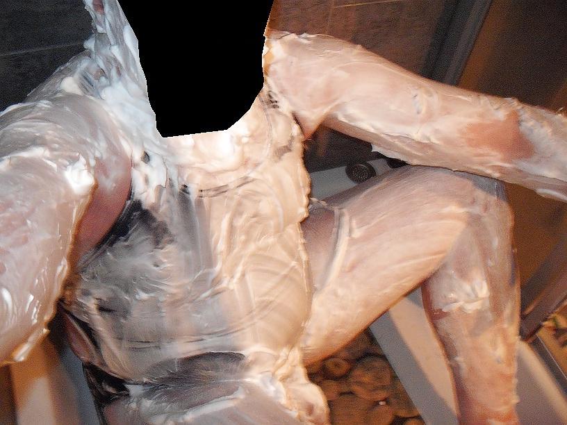 11P Play with shaving cream in swimsuit