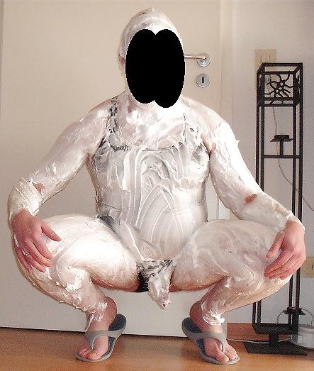 11P Play with shaving cream in swimsuit
