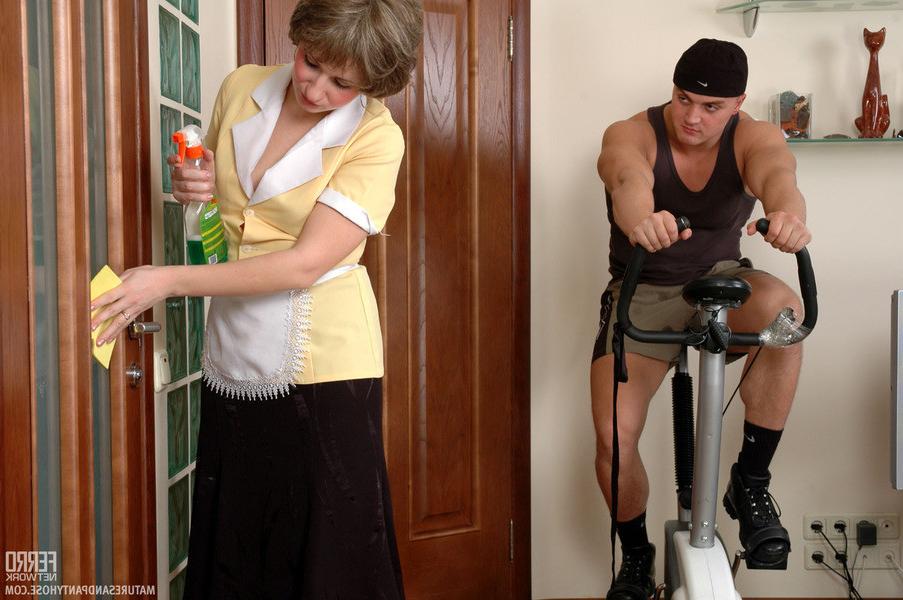 20P Randy mature French maid doing nasty exercises with her silky pa