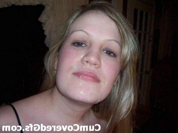 14P Teenie-Freundinnen werden mit Sperma und Sperma ins Gesicht gespritzt