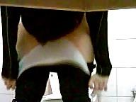 14P Arab bitch on toilet