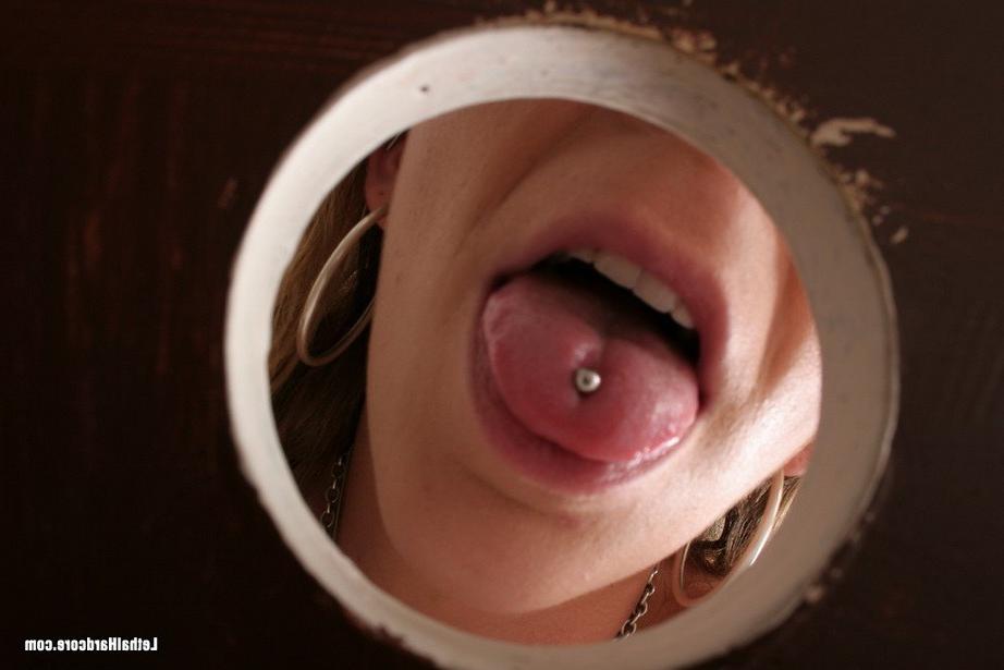 16P Busty blonde babe Sara Jay at gloryhole sucks cock