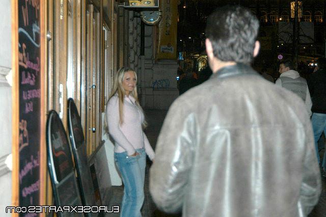 15P Movies of blonde and brunette getting jizz sprayed on their bodies