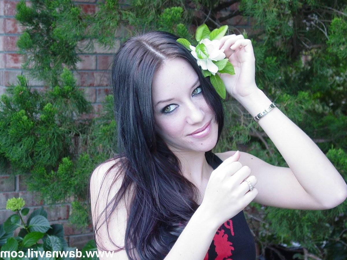 16P Alt teen outdoors