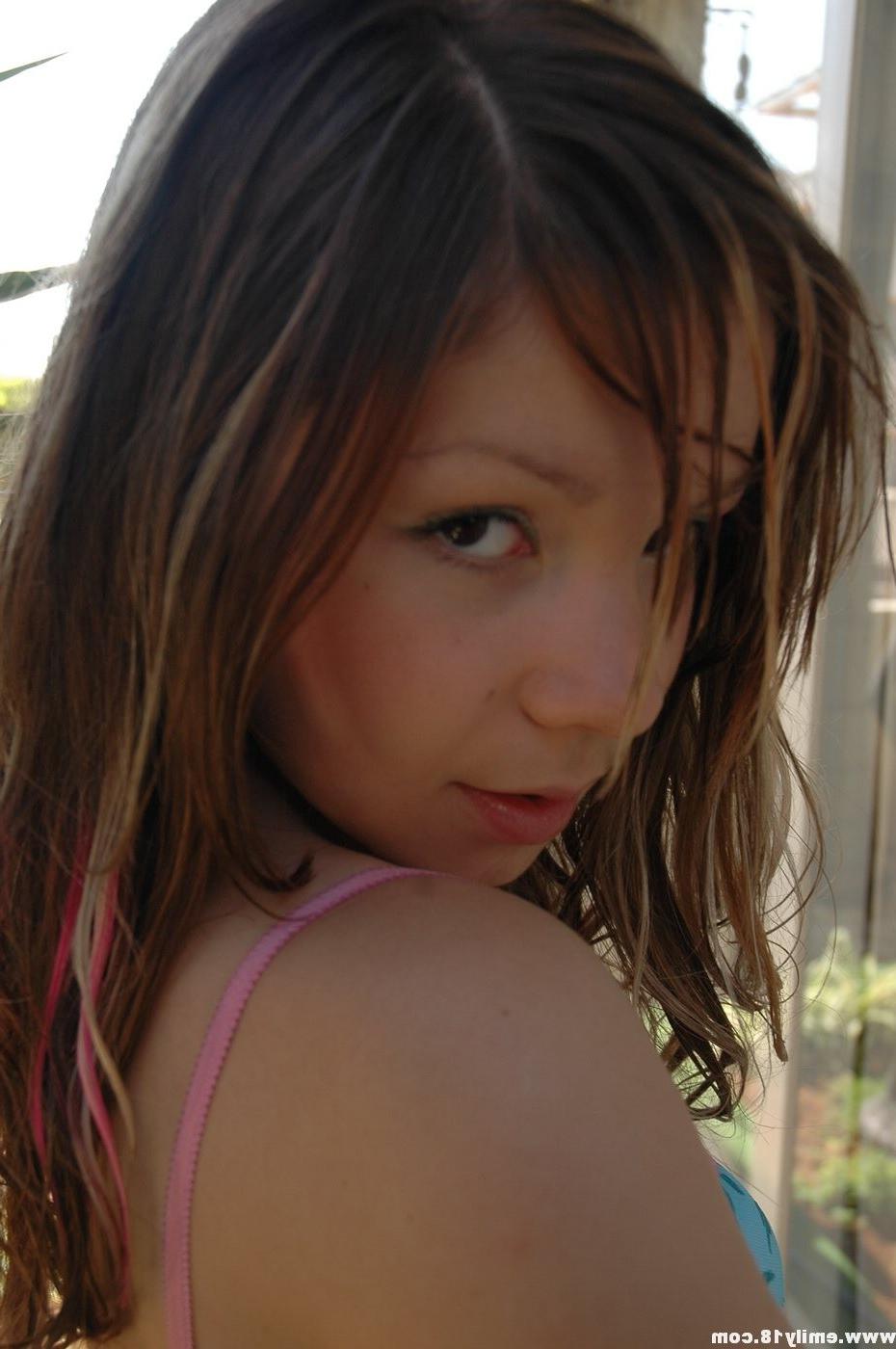 16P Cute teen outdoors topless