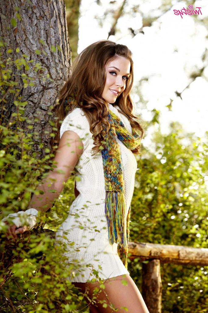 15P Adrienne Manning exposes her stunning body outdoors in the jungle