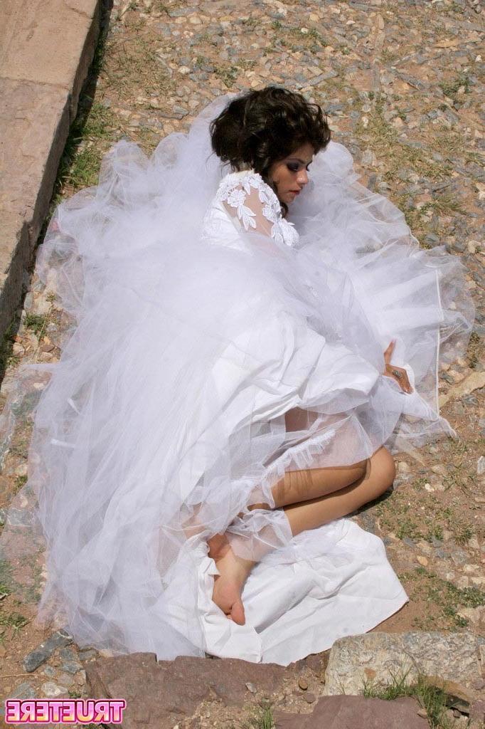 16P Mexican teen bride flashing panties