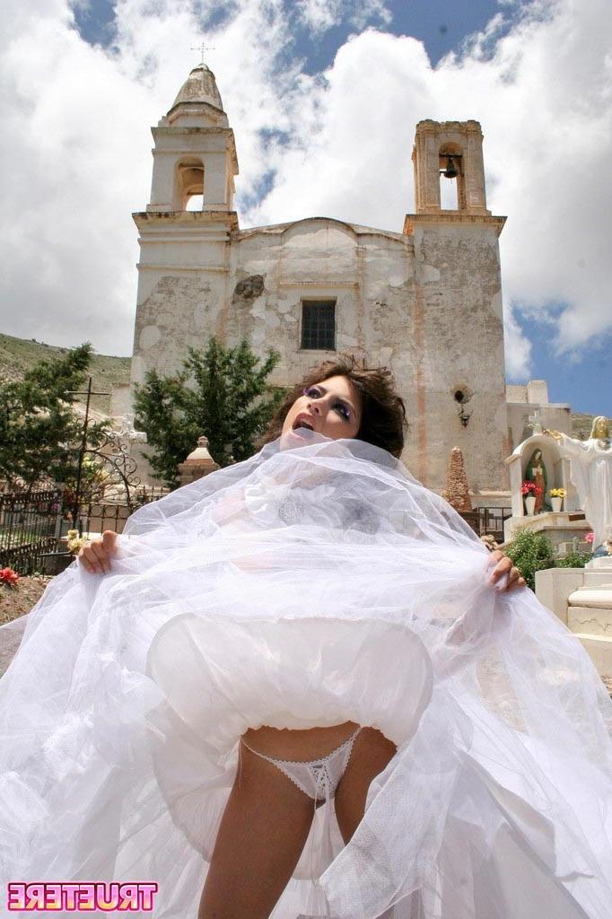 16P Mexican teen bride flashing panties