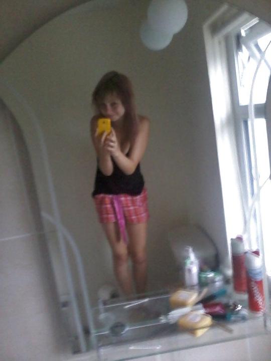 25P Facebook: Cute blonde teen Karolina