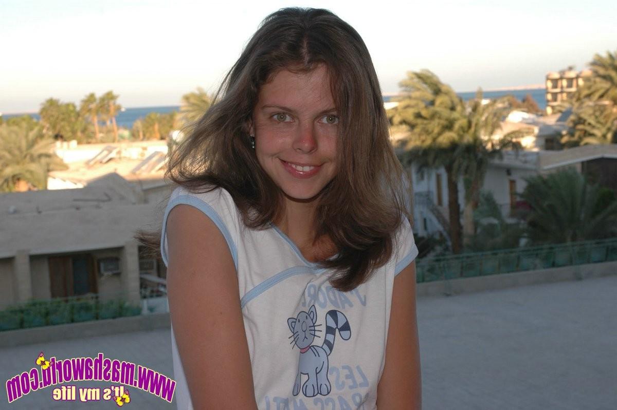 15P Nasty teenie shows her sweet pussy