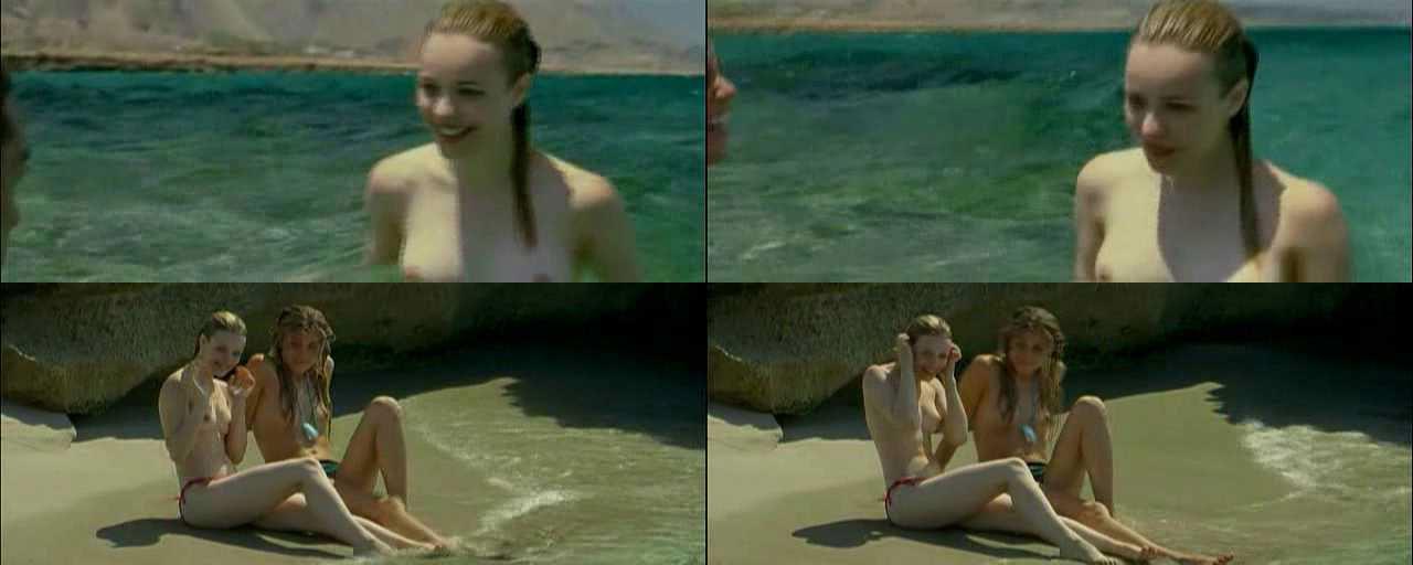 15P Gorgeous celeb Rachel McAdams sexy and topless