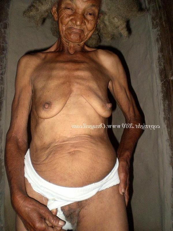 14P wrinkled old grandmothers