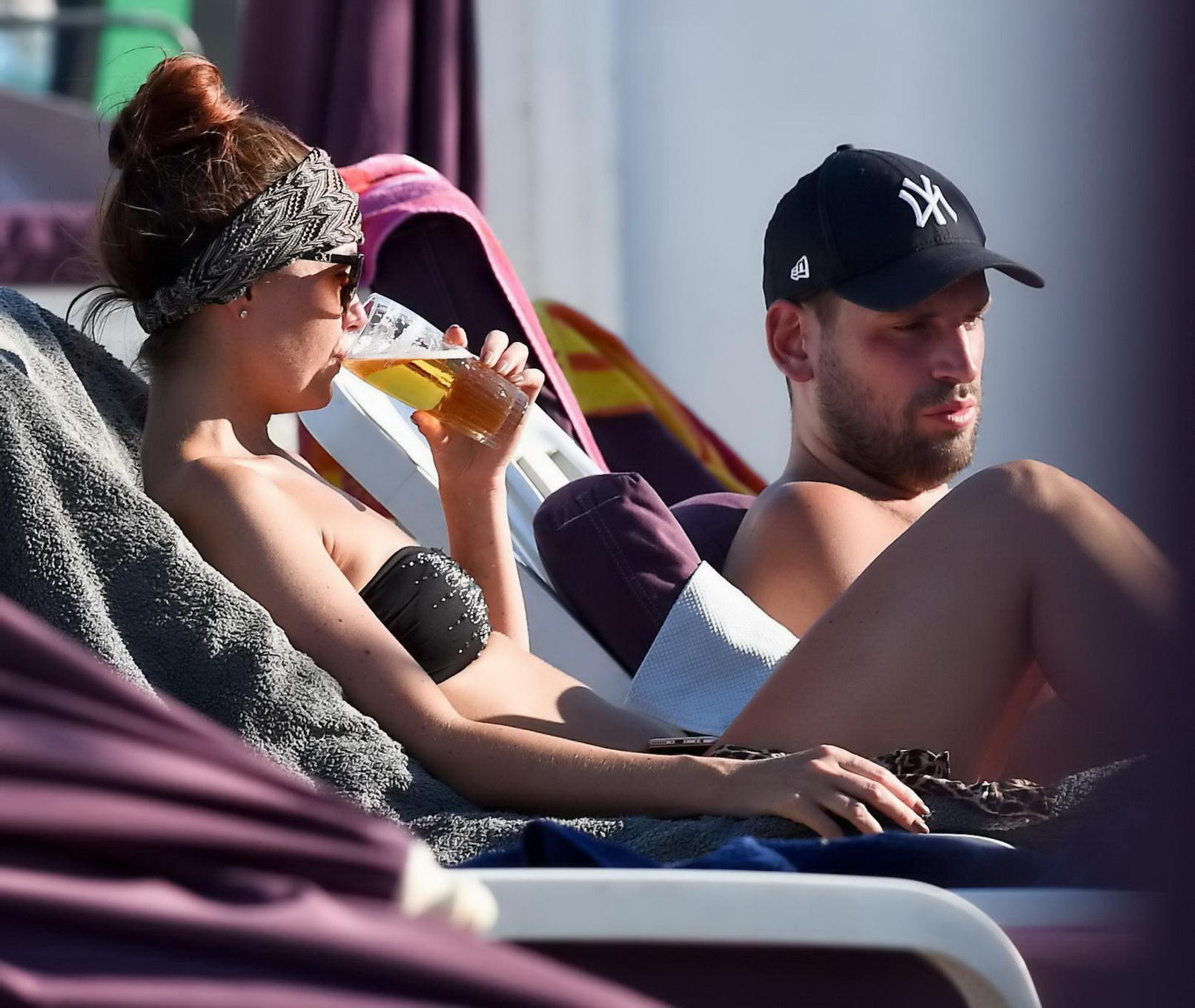 16P Jennifer Metcalfe showing off her juicy bikini ass