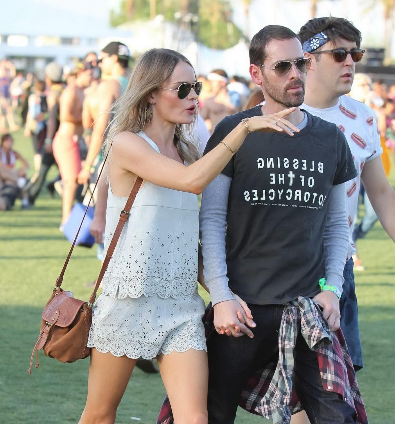 16P Kate Bosworth leggy wearing retro shorts and top at Coachella Music and Arts Fes