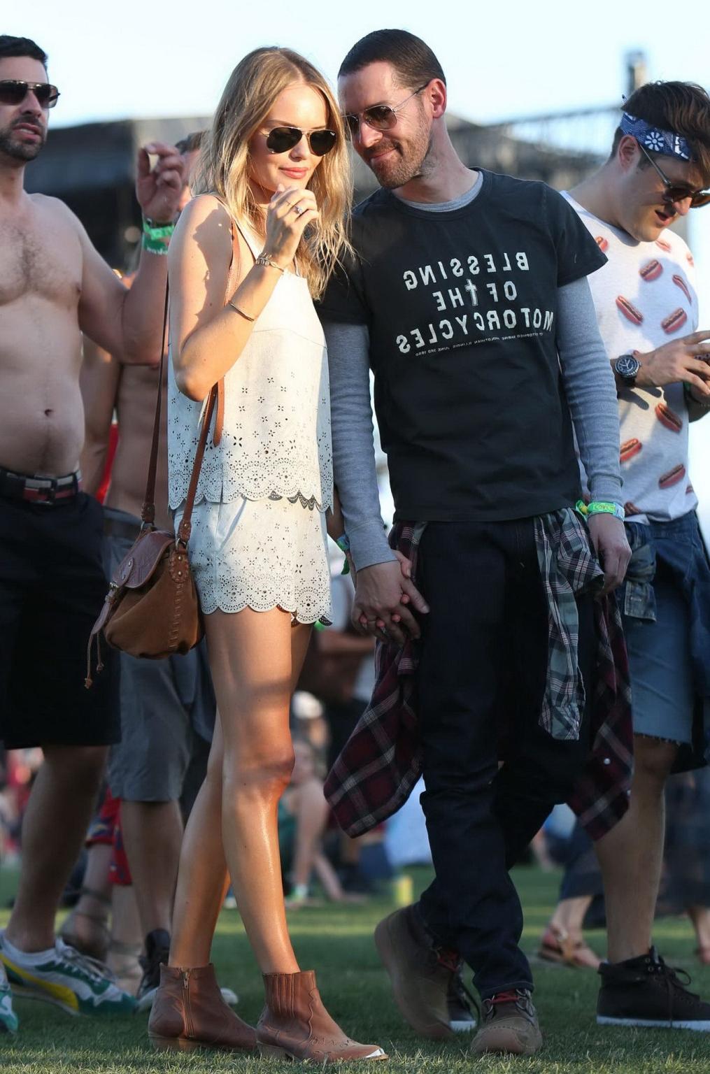 16P Kate Bosworth leggy wearing retro shorts and top at Coachella Music and Arts Fes