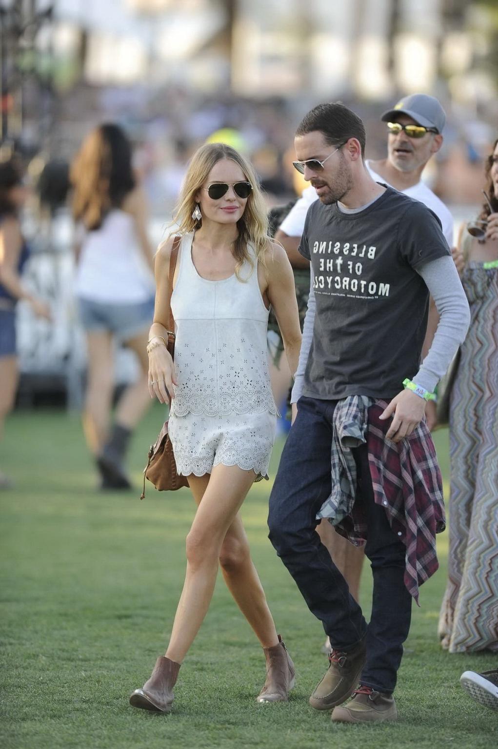 16P Kate Bosworth leggy wearing retro shorts and top at Coachella Music and Arts Fes