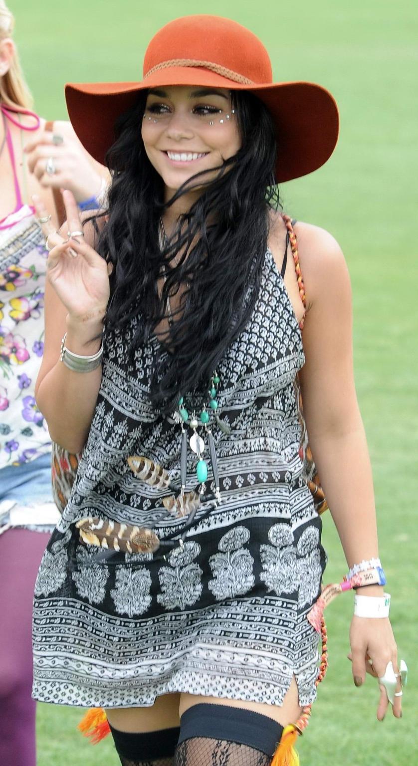 10P Vanessa Hudgens upskirt wearing a mini skirt  stockings at Coachella Music Festi
