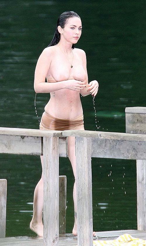 15P Megan Fox very sexy topless and hot lingerie photos