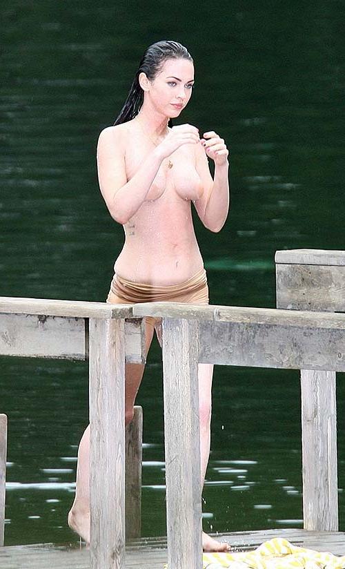 15P Megan Fox very sexy topless and hot lingerie photos