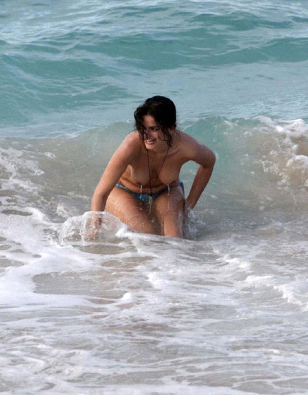 10P Shermine Shahrivar exposing her nice big tits topless on beach paparazzi picture