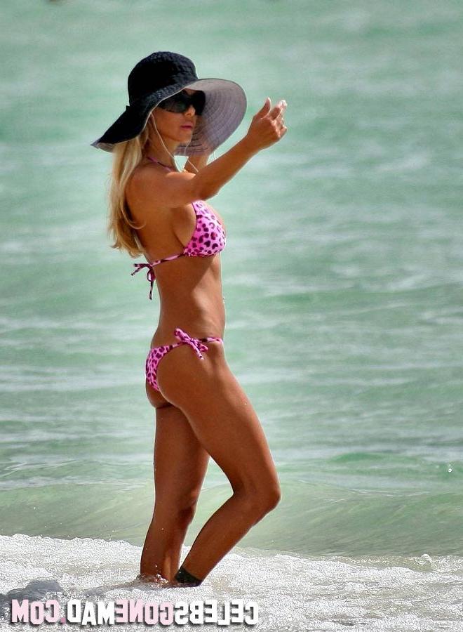 15P Shauna Sand exposing her juggs in hot bikini at the beach