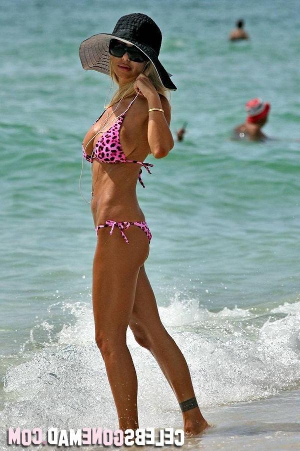 15P Shauna Sand exposing her juggs in hot bikini at the beach