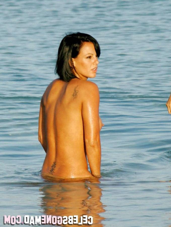 15P Hot Nereida Gallard topless at the beach exposing her big boobs