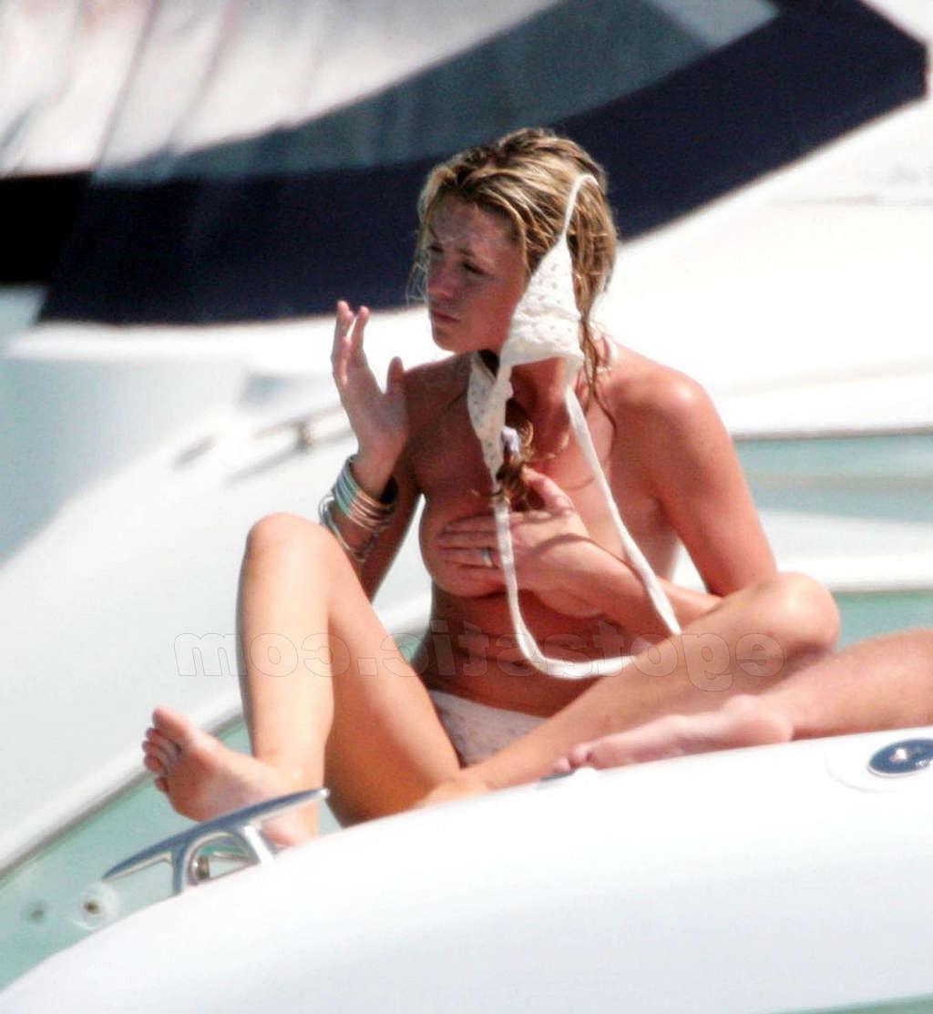 16P Abigail Clancy enjoying on pool in topless and showing sexy body in bikini