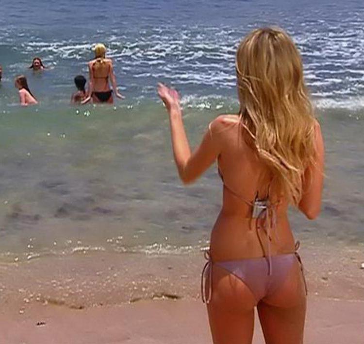 15P Marisa Miller stunning topless and marble ass