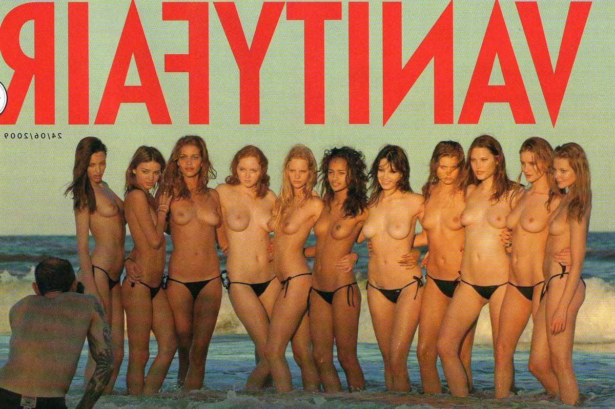 15P Miranda Kerr topless and pose in skimpy thongs