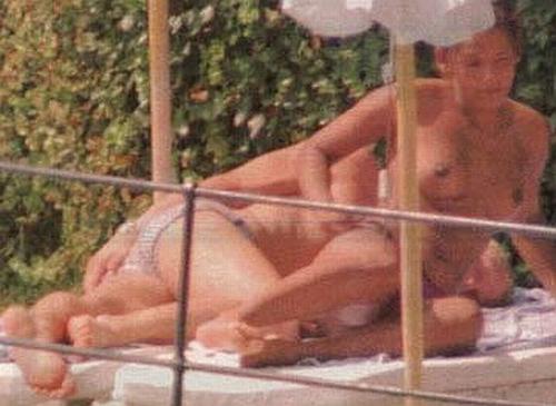 16P victoria beckham nipples and topless