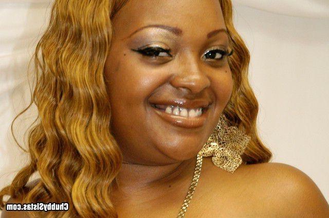 16P Chubby ebony gal licking a dick like a lollipop then fucking
